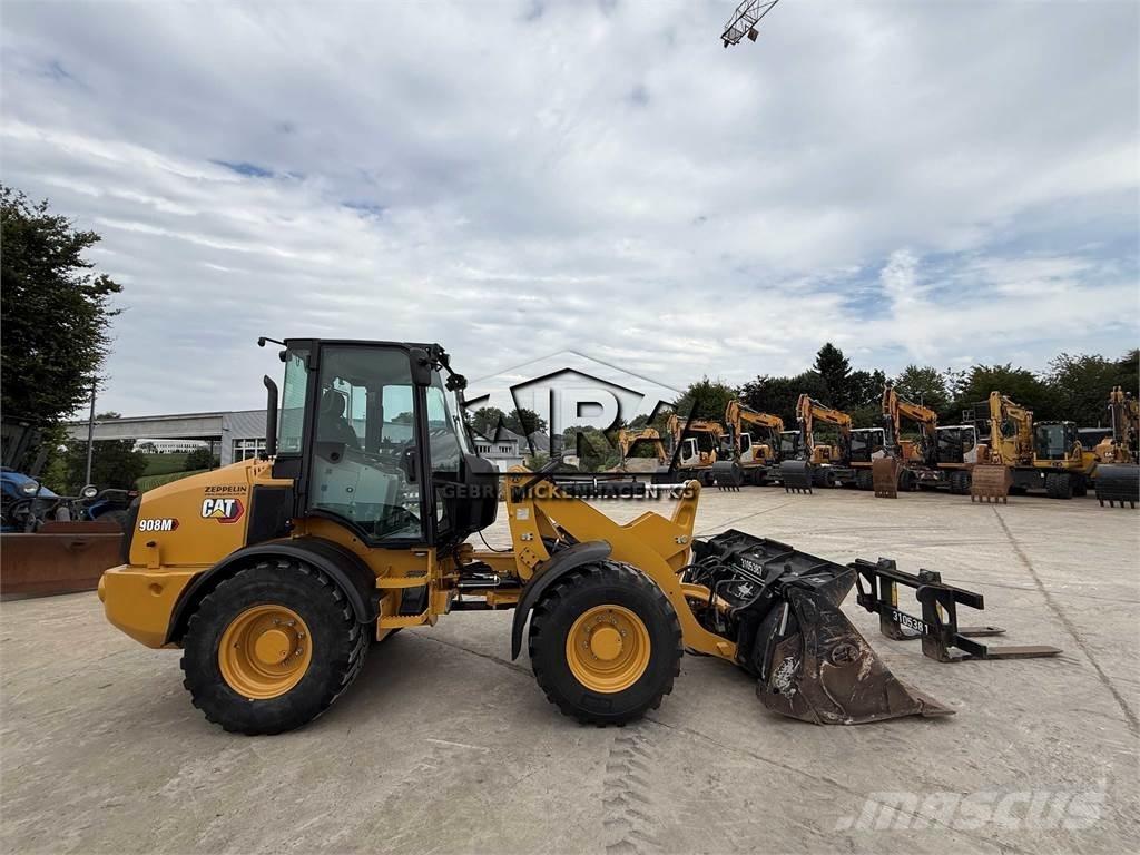 CAT 908 M Колесни товарачи