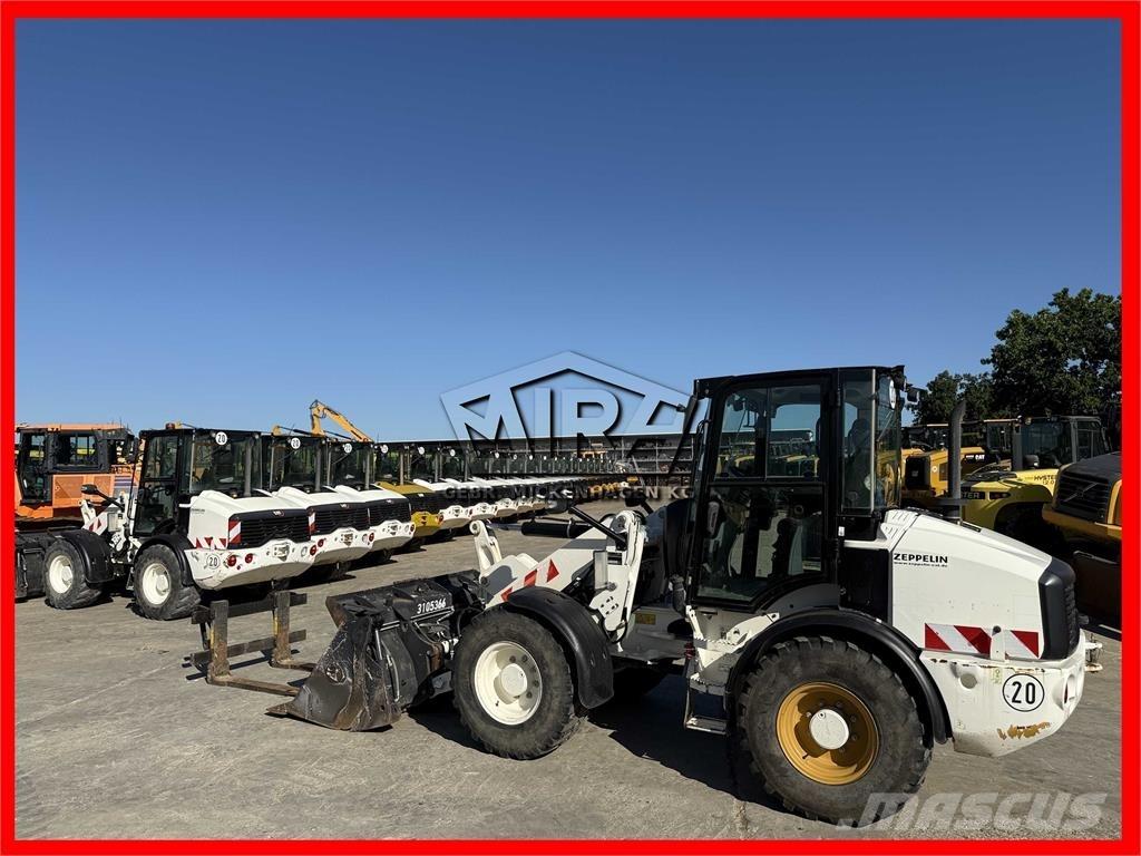 CAT 908 M Колесни товарачи