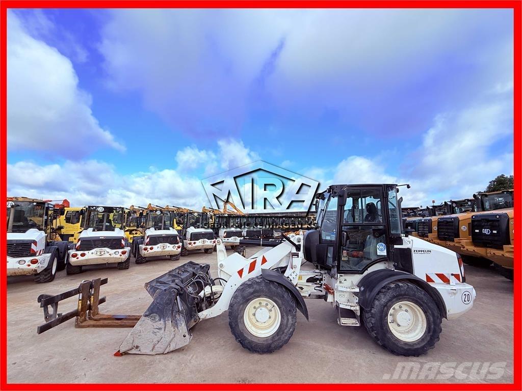 CAT 908 M Колесни товарачи