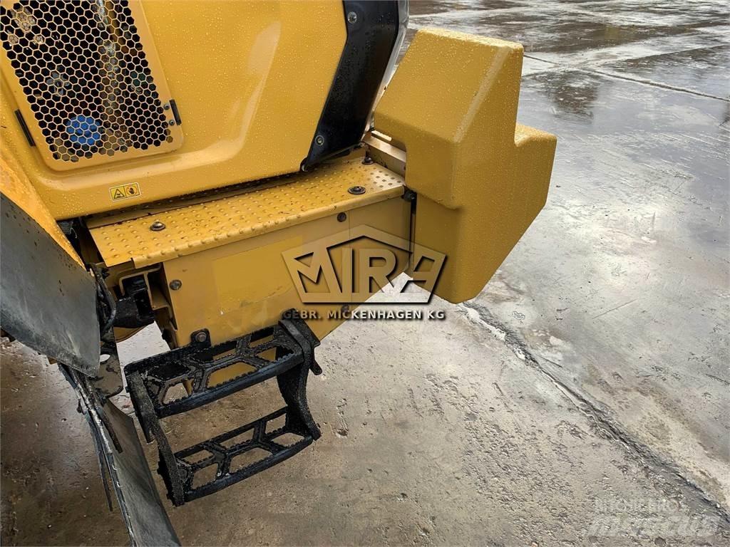 CAT 966M XE Колесни товарачи