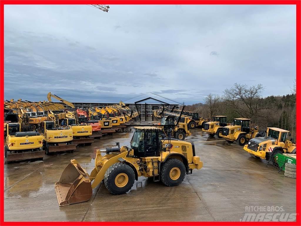 CAT 972M XE Колесни товарачи