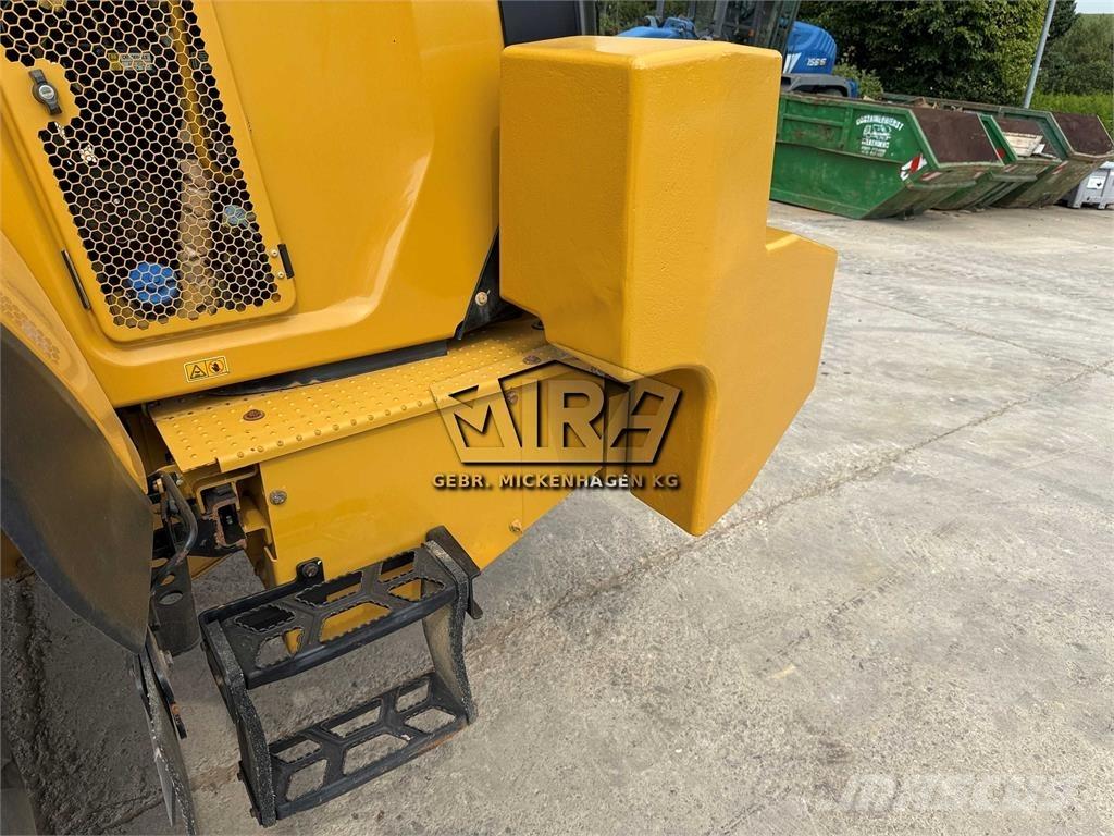 CAT 972M XE Колесни товарачи