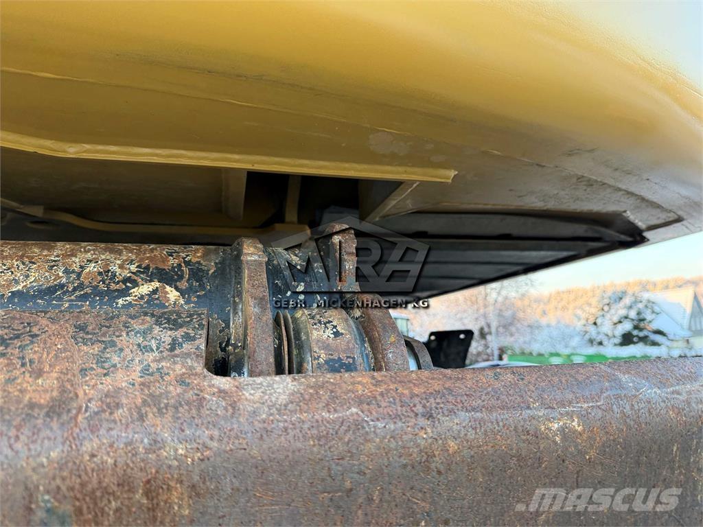 CAT M 316 D Колесни екскаватори