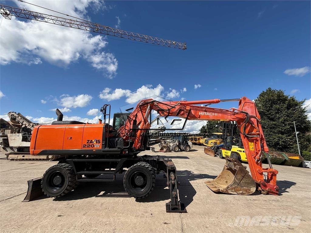 Hitachi ZX220W-6 Колесни екскаватори