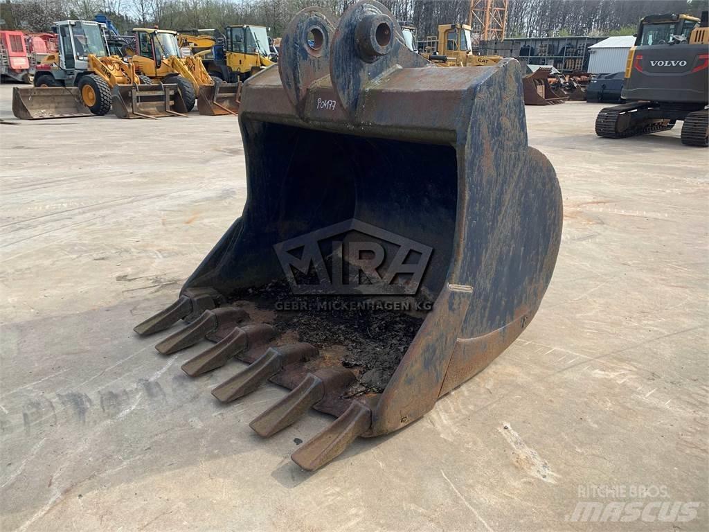 Komatsu 1800 mm Товарачи със заден ескаватор