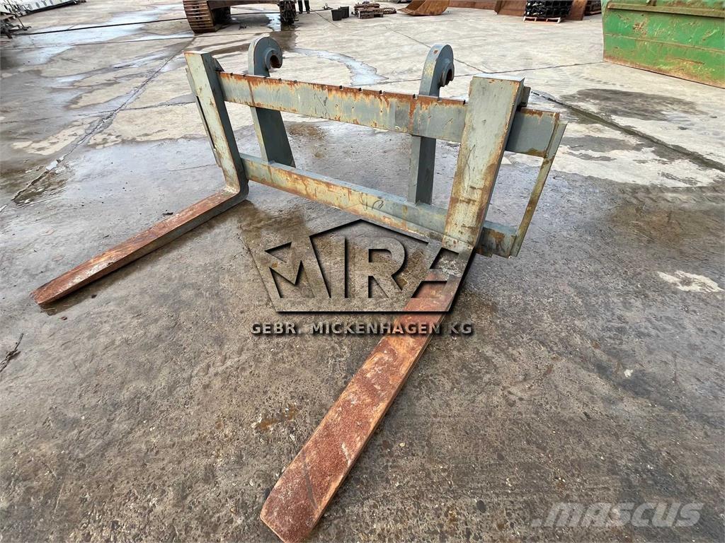 Volvo SW / L90 Вили