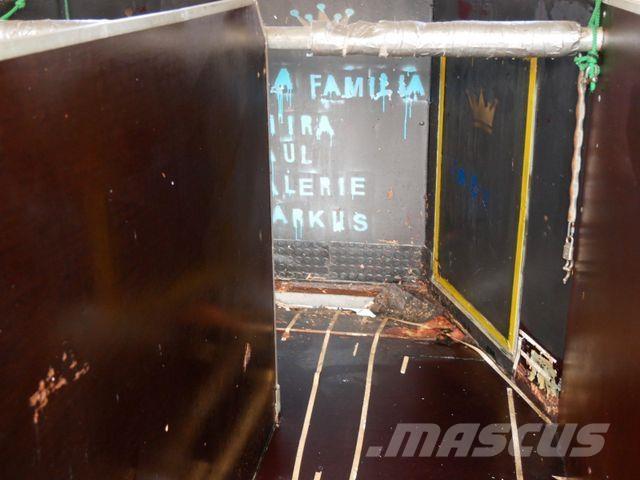  2 Pferde Ремаркета за превоз на животни