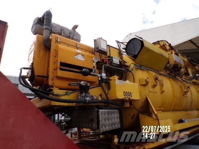  Assmann 8,0/236 PW Комби / вакуум камиони
