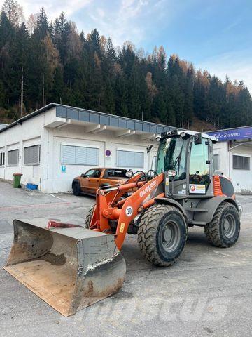 Atlas AR 480 Колесни товарачи