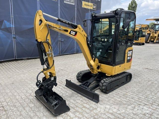CAT 301.8 Строителство - Други