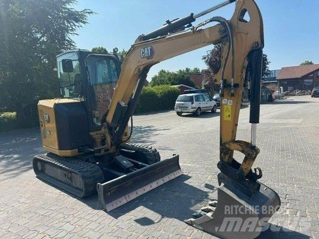 CAT 304 Мини екскаватори < 7 т