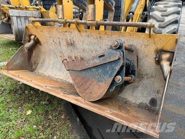 CAT 434 Товарач със заден ексватор