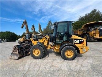 CAT 907 H2 Колесни товарачи