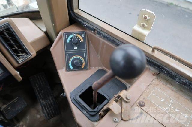 CAT 910 E Колесни товарачи