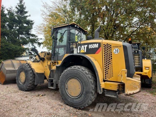 CAT 950 M Колесни товарачи
