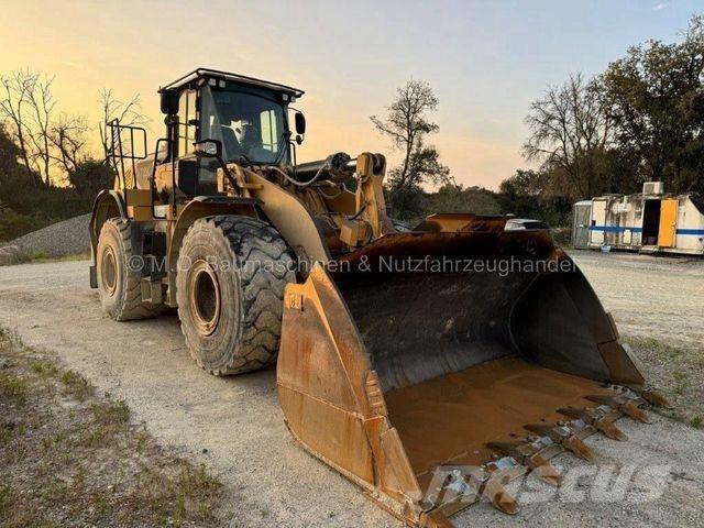 CAT 972K Колесни товарачи