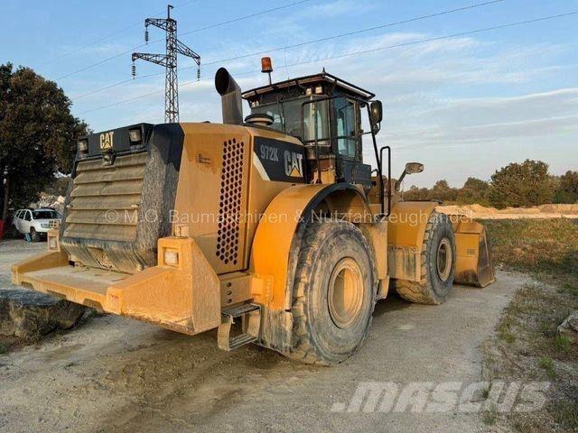 CAT 972K Колесни товарачи