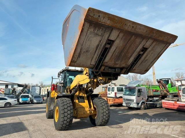 CAT 972MXE Колесни товарачи