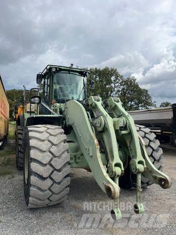 CAT 980 M Колесни товарачи