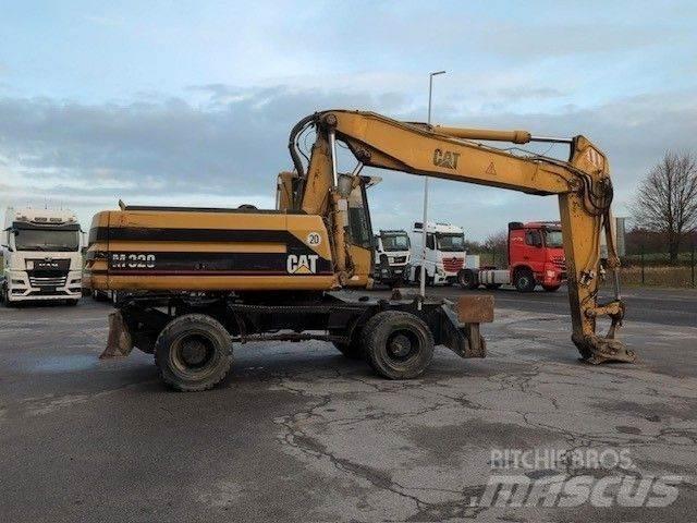 CAT M320 Колесни екскаватори
