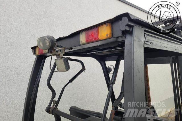 Clark C55SD Дизелови камиони