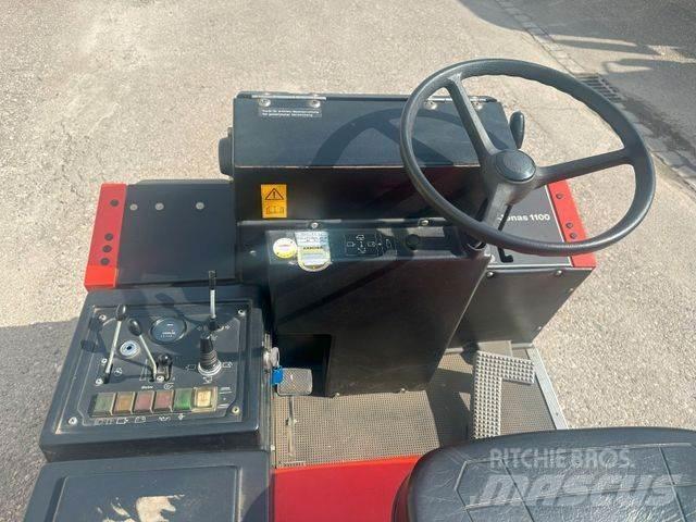 Hako JONAS 1100D Камиони за почистване