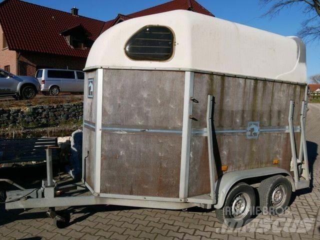  Holz Poly 2 Pferde Ремаркета за превоз на животни