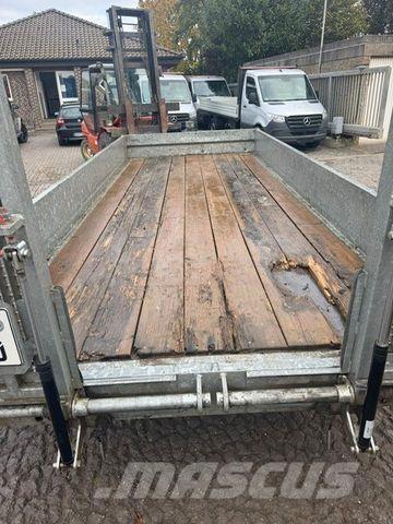 Humbaur Tandem Нискотоварачи