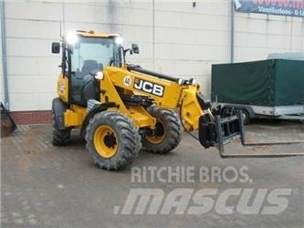 JCB TM220 Agri Колесни товарачи