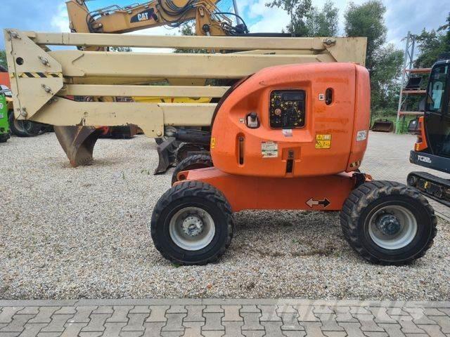 JLG 450 AJ - Съчленени стрелови подемници