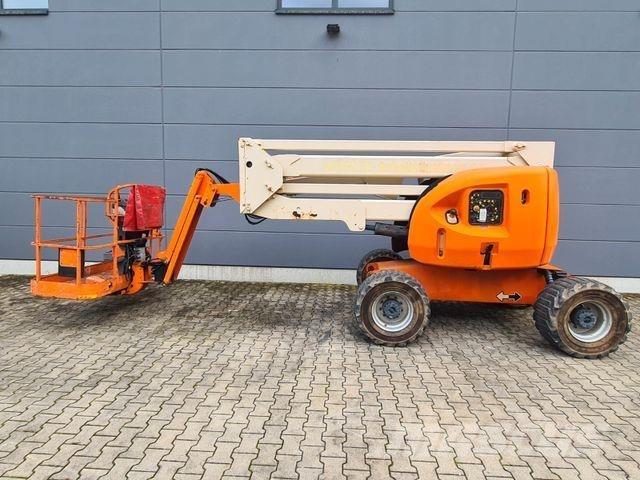 JLG 450 AJ - Съчленени стрелови подемници