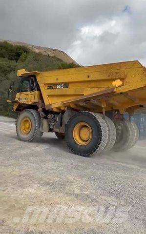 Komatsu HD 605-7 Строителство - Други