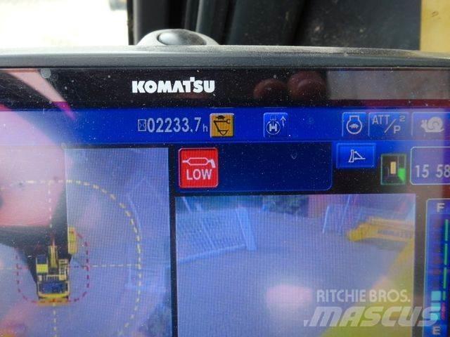Komatsu PW180-11 Колесни екскаватори