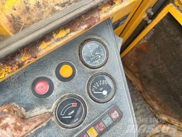 Kramer 413E Колесни товарачи