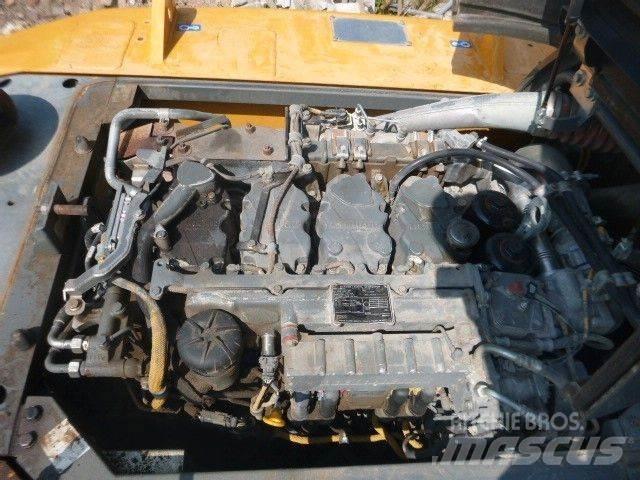 Liebherr R924 LC Верижен екскаватор