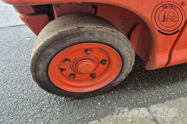 Linde E18P-02 Електрически вилични кари-повдигачи