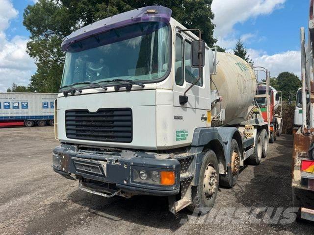 MAN 32.364 8x4 10m³ Автобетоновози
