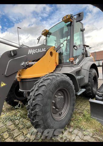 Mecalac AS 850 Колесни товарачи