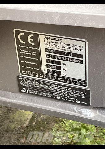 Mecalac AS 850 Колесни товарачи