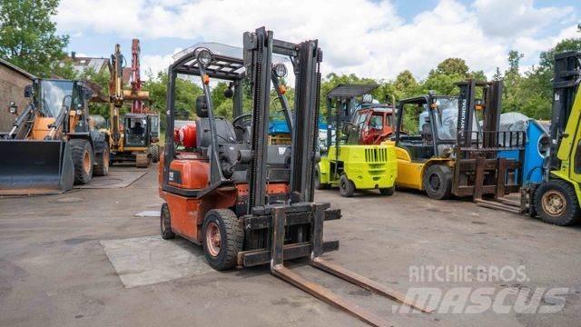 Nissan 18 Камиони с АГУ