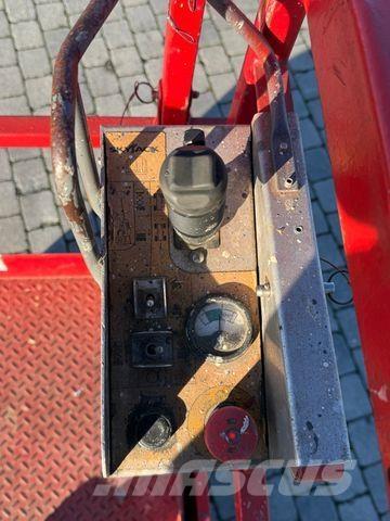 SkyJack SJ4626 Съчленени стрелови подемници