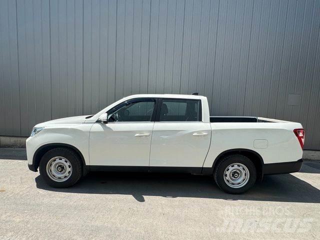 Ssangyong MUSSO Пикапи