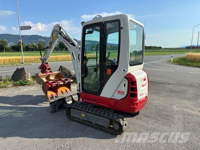 Takeuchi TB216 Мини екскаватори < 7 т
