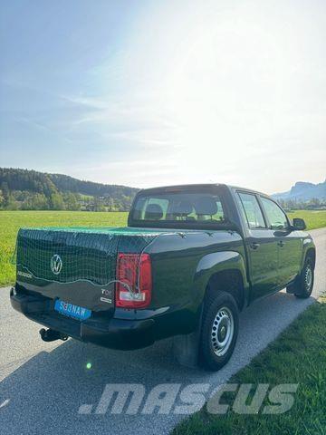 Volkswagen Amarok Пикапи