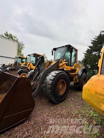 Volvo L 90 F Колесни товарачи