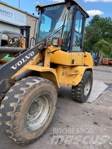 Volvo L30 Колесни товарачи