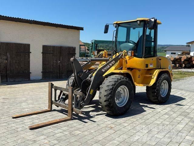 Volvo L30 B Z/X Колесни товарачи