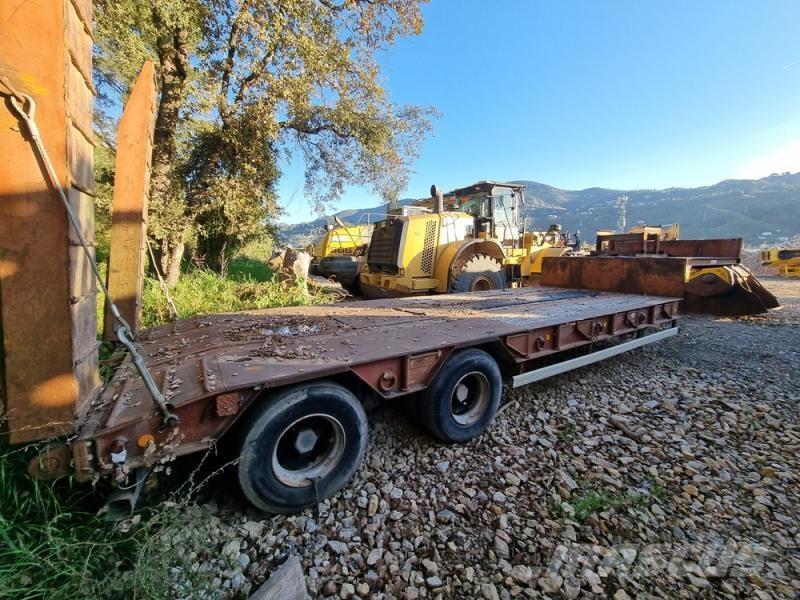 Kaiser 2 essieux Полуремаркета за превоз на автомобили
