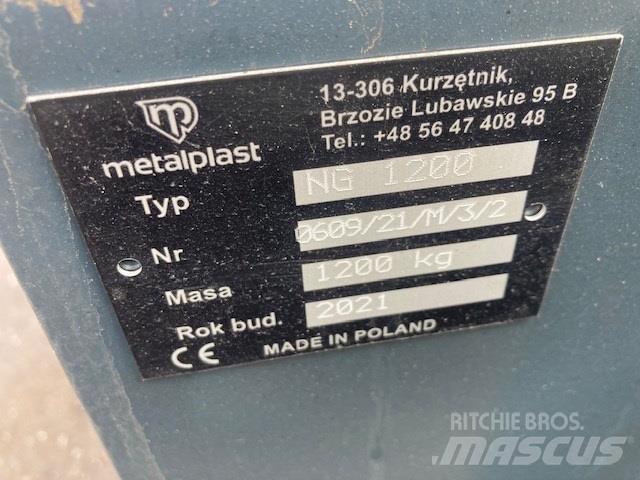  - - -  1500 KG Предни тежести
