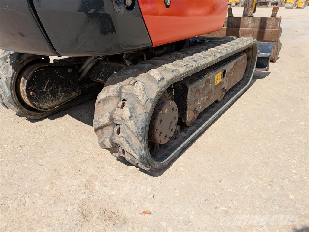 Kubota  Верижен екскаватор